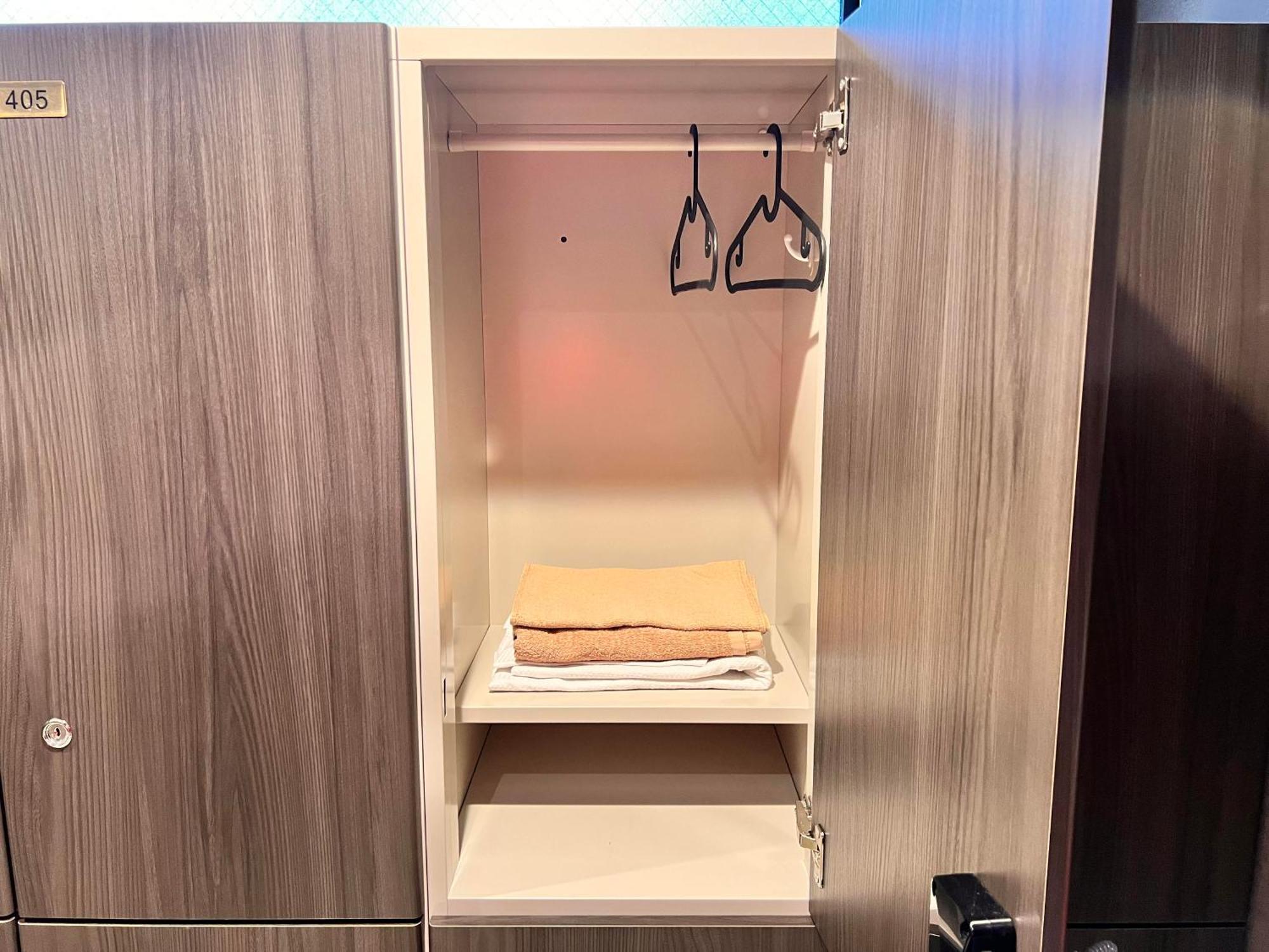 Capsule Hotel Suzumoriya Tokyo prefektur Exteriör bild