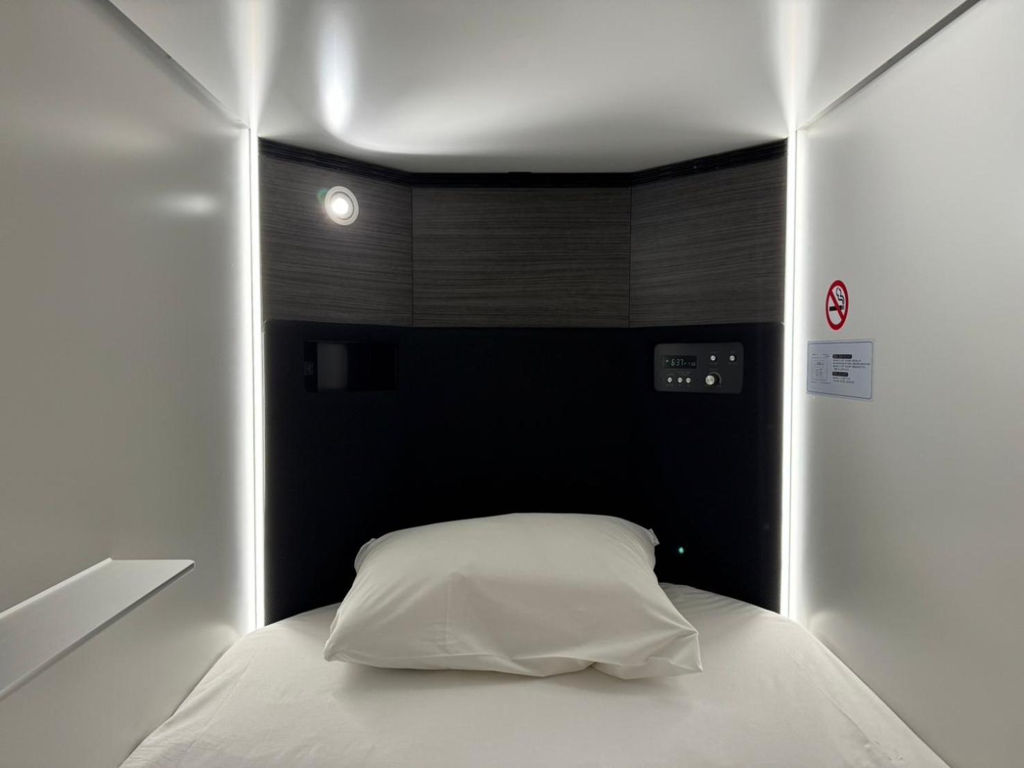 Capsule Hotel Suzumoriya Tokyo prefektur Exteriör bild